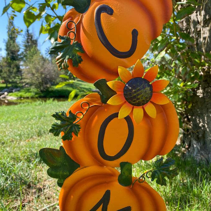 Pumpkin Welcome Garden Stake available at Quilted Cabin Home Decor.