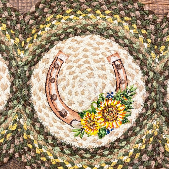 Horseshoe Sunflower Tri Circle Runner available at Quilted Cabin Home Decor.