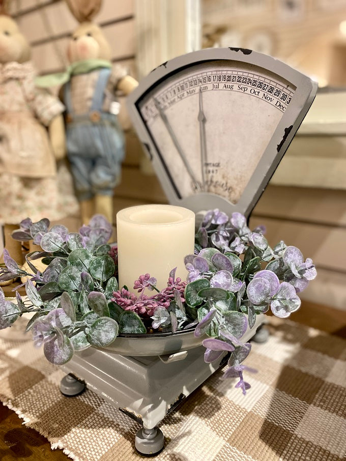 The Lavender eucalyptus candle ring of the Lavender Eucalyptus Floral Collection available at quilted cabin home decor.