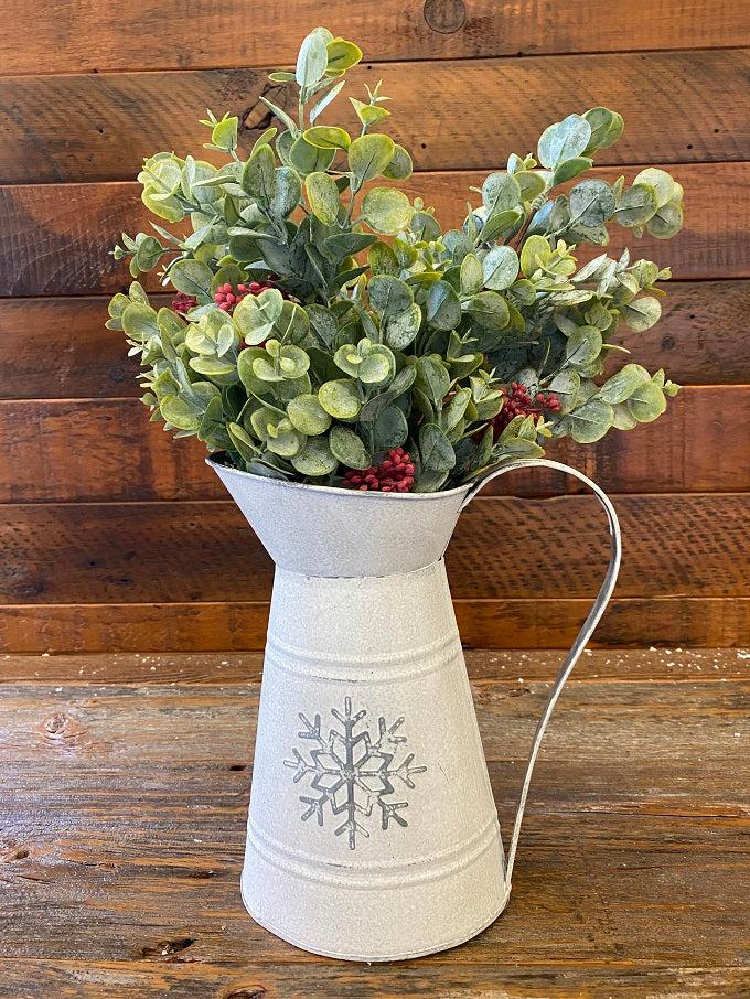 The spray of the holiday eucalytpus collection. White dusted eucaluptus leaves with red berries incorporated throughout. 